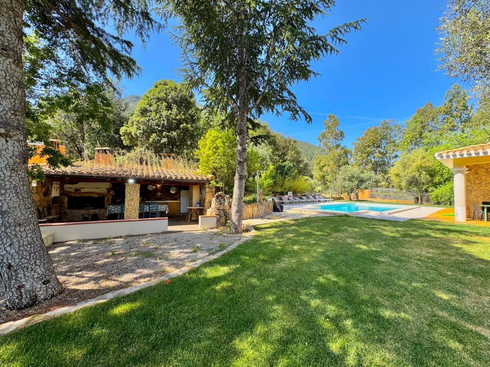 Villa With Pool Cardedu Εξωτερικό φωτογραφία
